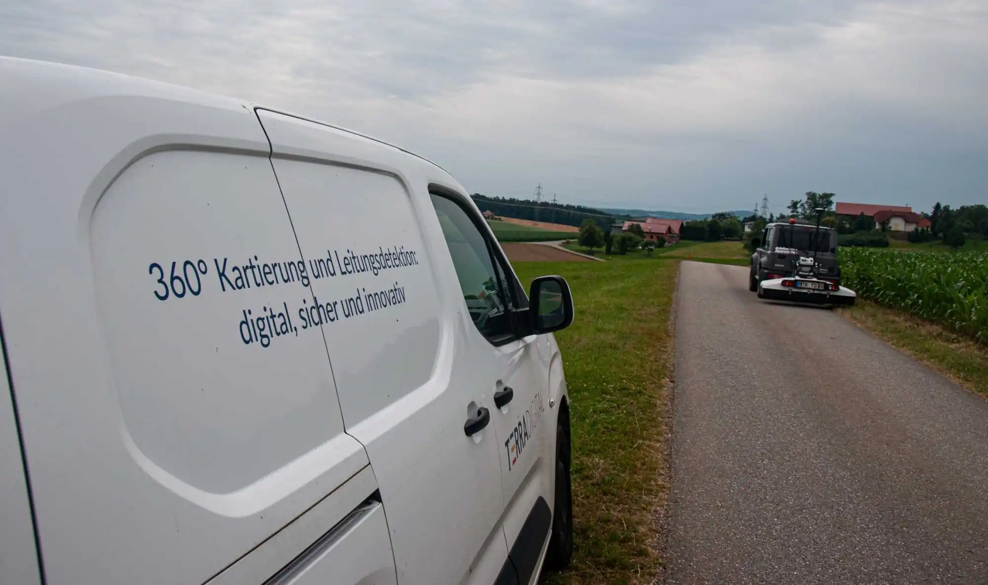 Mobile Mapping system stationed behind the Stream UP system